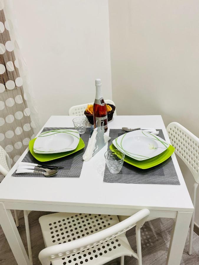 Figurari Home Napoli Bagian luar foto