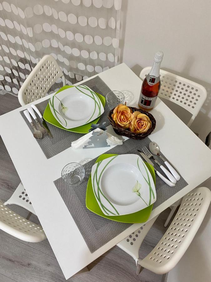 Figurari Home Napoli Bagian luar foto