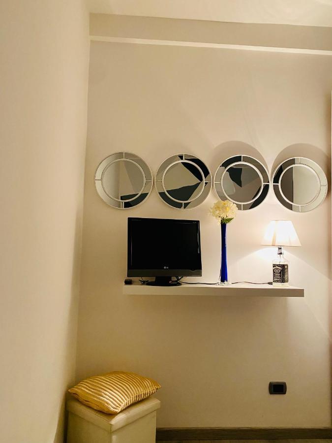 Figurari Home Napoli Bagian luar foto