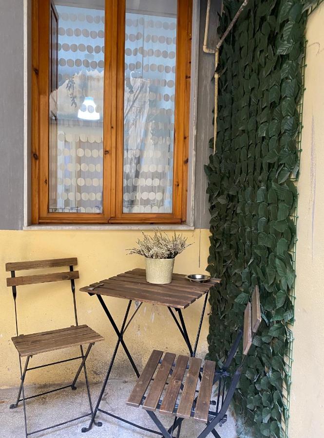 Figurari Home Napoli Bagian luar foto